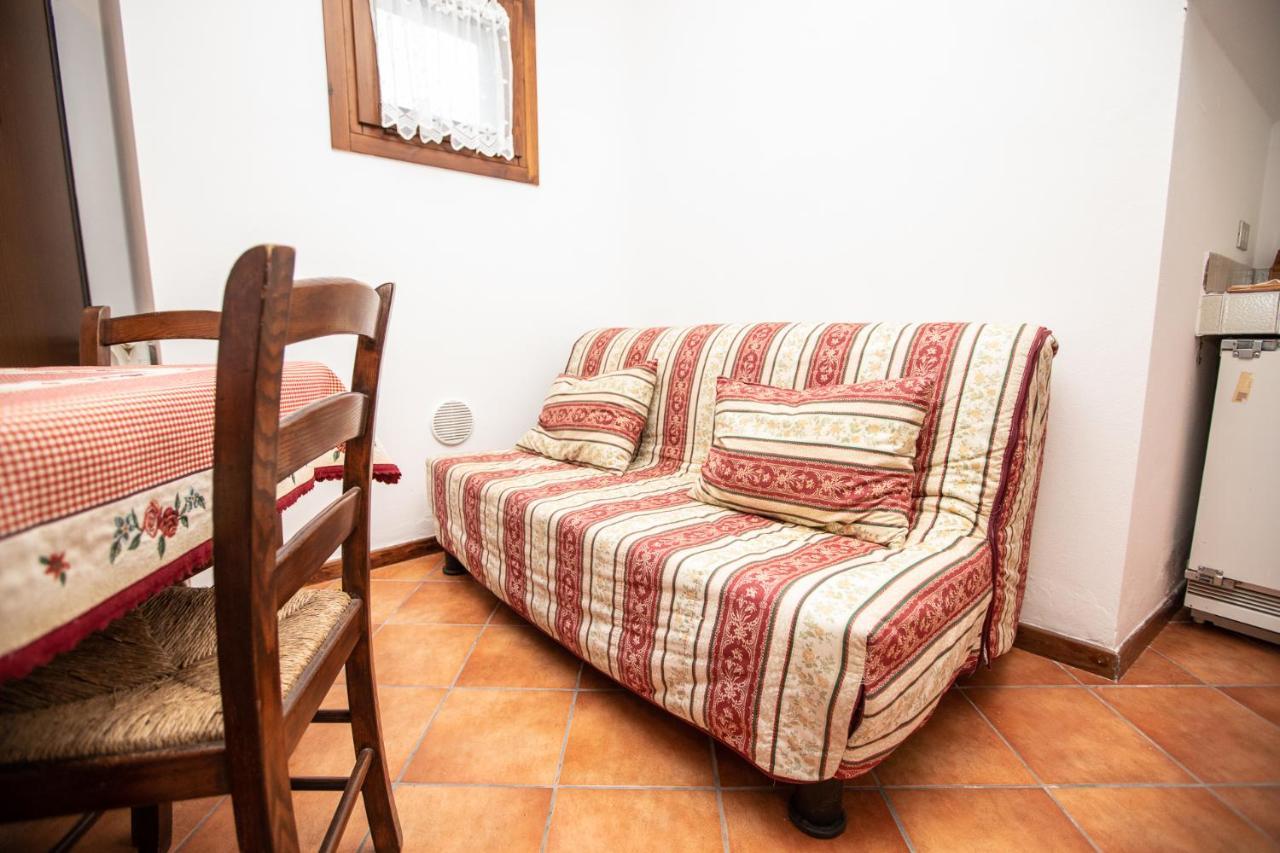 Borgo Del Nibbio Apartment Porto Levante Luaran gambar