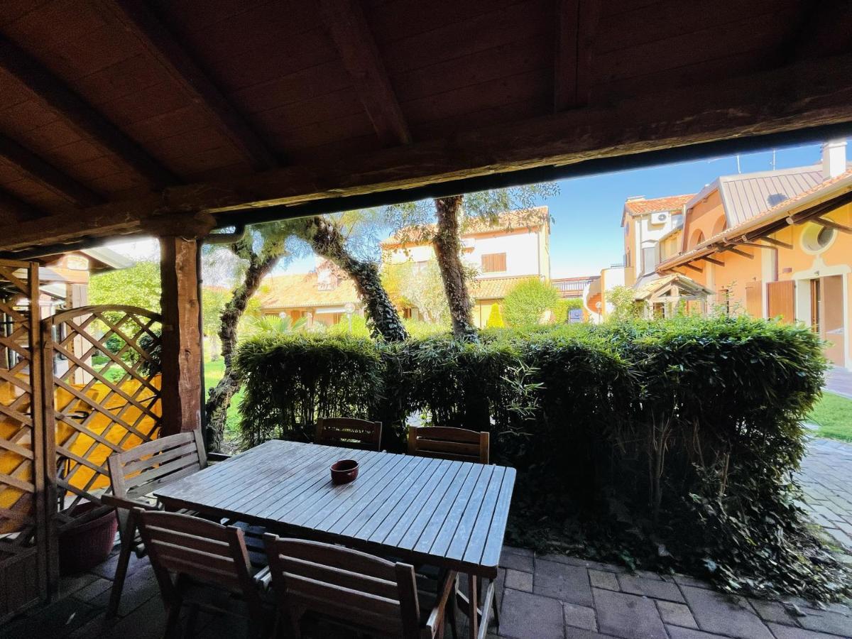 Borgo Del Nibbio Apartment Porto Levante Luaran gambar