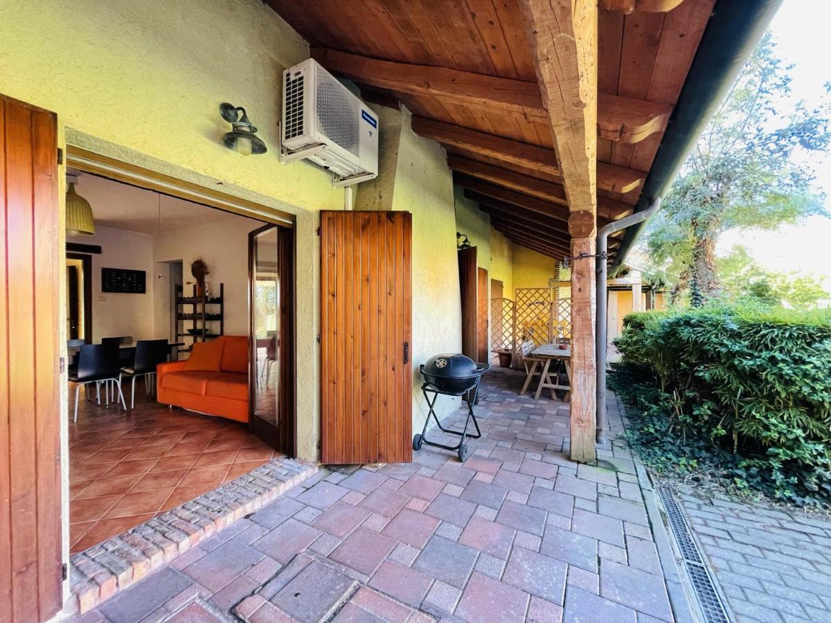 Borgo Del Nibbio Apartment Porto Levante Luaran gambar