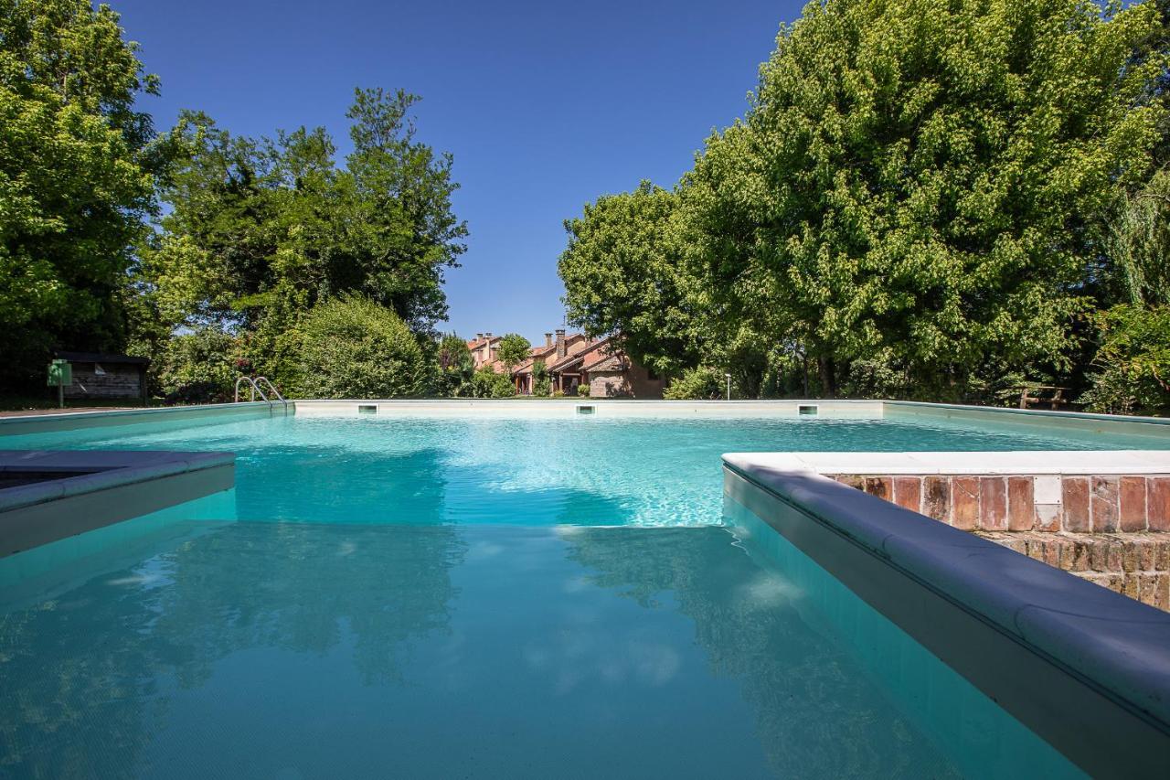 Borgo Del Nibbio Apartment Porto Levante Luaran gambar