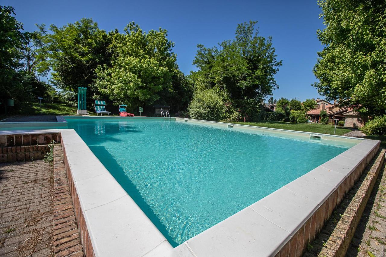 Borgo Del Nibbio Apartment Porto Levante Luaran gambar